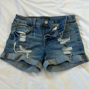 jean shorts, dark blue.